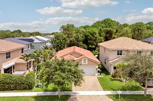 2481 SW Silverado St, Palm City, FL 34990 - Photo 4