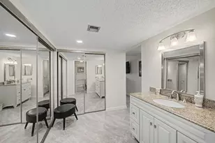 5132 SE Club Way, Stuart, FL 34997 - Photo 20