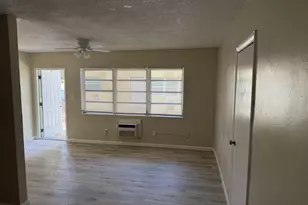 1004 NW 2nd St, Fort Lauderdale, FL 33311 - Photo 6
