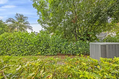 200 Horizons W #106, Boynton Beach, FL 33435 - Photo 16