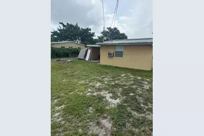 2609 NE 4th Street, Boynton Beach, FL 33435 - Photo 6