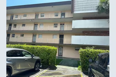 2900 NW 47th Terrace #105B, Lauderdale Lakes, FL 33313 - Photo 2