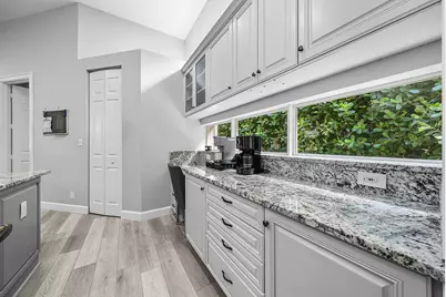 6152 NW 121st Avenue, Coral Springs, FL 33076 - Photo 18