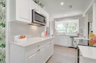 230 Seacrest Ln, Delray Beach, FL 33444 - Photo 16