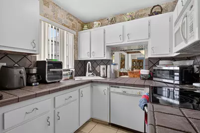 6350 NW 62nd Street #201, Tamarac, FL 33319 - Photo 6