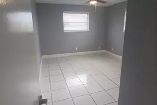 4800 Hollywood Blvd, Hollywood, FL 33021 - Photo 8