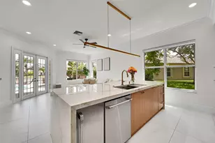 11163 NW 69th Pl, Parkland, FL 33076 - Photo 18
