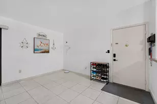 9474 S Belfort Cir, Tamarac, FL 33321 - Photo 32