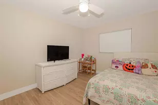 1449 SE 4th Ave, Deerfield Beach, FL 33441 - Photo 8
