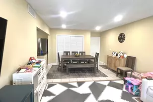 2211 NE 67th St, Fort Lauderdale, FL 33308 - Photo 2