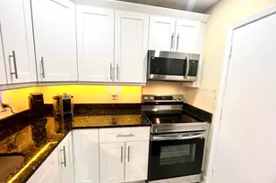 2211 NE 67th St, Fort Lauderdale, FL 33308 - Photo 6