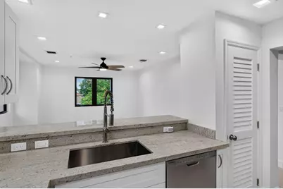 444 NW 41st Street, Oakland Park, FL 33309 - Photo 4