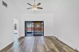 1020 Parkside Green Dr, Greenacres, FL 33415 - Photo 16