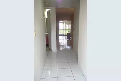 10332 Sunrise Lakes Boulevard #111, Sunrise, FL 33322 - Photo 4