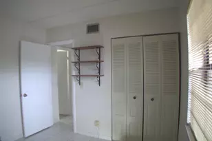 10332 Sunrise Lakes Blvd, Sunrise, FL 33322 - Photo 8
