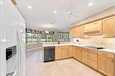 3608 Twin Lakes Terrace, Fort Pierce, FL 34951 - Photo 12
