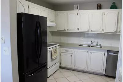 35 Somerset B #35, West Palm Beach, FL 33417 - Photo 6