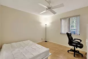 120 NW 70th St, Boca Raton, FL 33487 - Photo 14