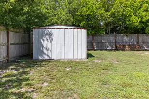 3312 SW Ensley Ct, Port Saint Lucie, FL 34953 - Photo 24