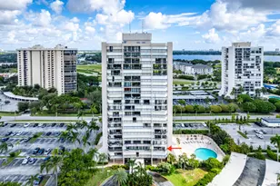 2425 Presidential Way, West Palm Beach, FL 33401 - Photo 18