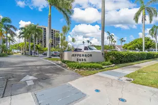 2425 Presidential Way, West Palm Beach, FL 33401 - Photo 16