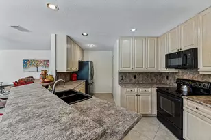 17276 Balboa Point Way, Boca Raton, FL 33487 - Photo 12