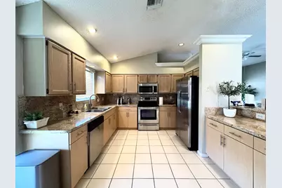 13297 Emerald View Court, Wellington, FL 33414 - Photo 2