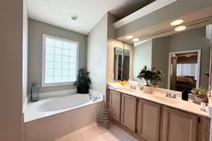 13297 Emerald View Ct, Wellington, FL 33414 - Photo 10