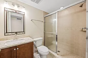 708 SE 15th St, Fort Lauderdale, FL 33316 - Photo 4