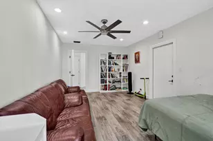 9404 NW 37th Ct, Coral Springs, FL 33065 - Photo 16