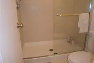 3559 Cocoplum Cir, Coconut Creek, FL 33063 - Photo 10