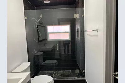 45 NE 50th Street, Miami, FL 33137 - Photo 16