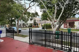 45 NE 50th St, Miami, FL 33137 - Photo 34