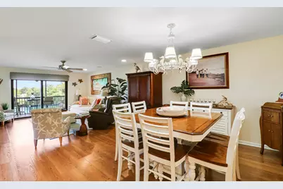 711 Hummingbird Way #201, North Palm Beach, FL 33408 - Photo 24