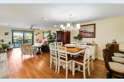 711 Hummingbird Way #201, North Palm Beach, FL 33408 - Photo 18