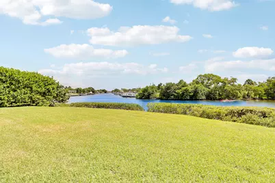 711 Hummingbird Way #201, North Palm Beach, FL 33408 - Photo 46