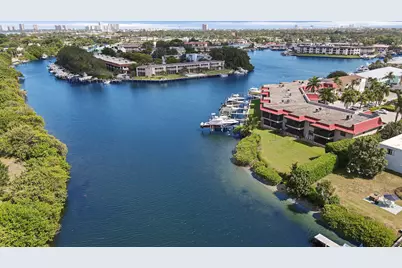 711 Hummingbird Way #201, North Palm Beach, FL 33408 - Photo 4