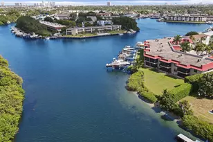 711 Hummingbird Way, North Palm Beach, FL 33408 - Photo 4