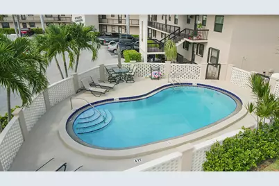 711 Hummingbird Way #201, North Palm Beach, FL 33408 - Photo 8