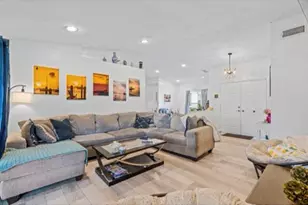 4021 SW 72nd Terrace, Davie, FL 33314 - Photo 6