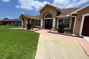 315 SW Dwight Ave, Port Saint Lucie, FL 34983 - Photo 4
