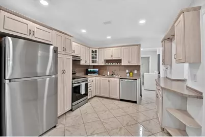 1826 16th Avenue N, Lake Worth Beach, FL 33460 - Photo 8