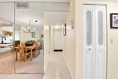 3231 Holiday Springs Boulevard #205, Margate, FL 33063 - Photo 8