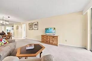 3231 Holiday Springs Blvd, Margate, FL 33063 - Photo 10