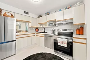 3231 Holiday Springs Blvd, Margate, FL 33063 - Photo 2