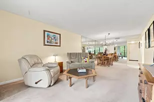 3231 Holiday Springs Blvd, Margate, FL 33063 - Photo 8