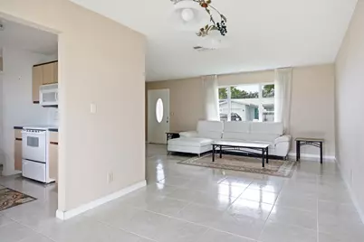 8212 NW 12th Court, Plantation, FL 33322 - Photo 6