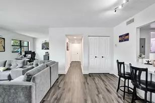 1000 River Reach Dr, Fort Lauderdale, FL 33315 - Photo 8