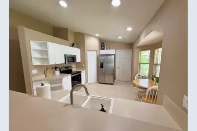 228 Park Road N, Royal Palm Beach, FL 33411 - Photo 6
