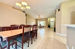 228 Park Rd N, Royal Palm Beach, FL 33411 - Photo 12